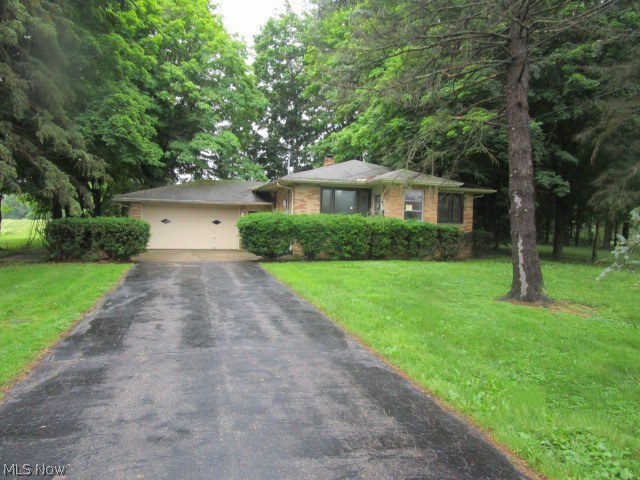 24555 Barrett Road Olmsted Falls, OH 44138 - Photo 1 of 11