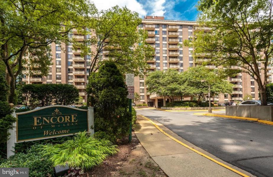 1808 Old Meadow Road, Unit 717, McLean, VA 22102 | Compass