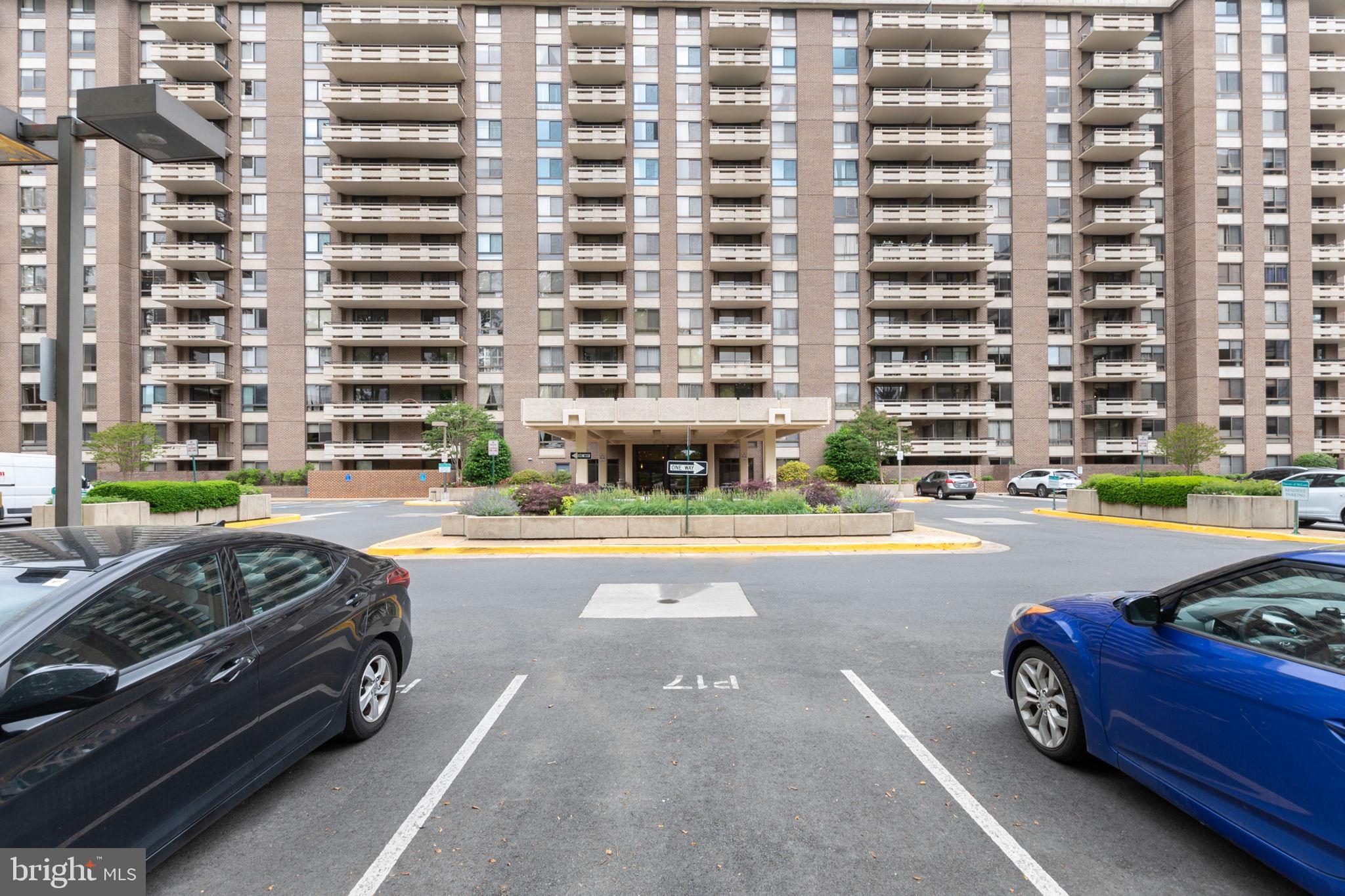 1808 Old Meadow Road, Unit 717 McLean, VA 22102 - Photo 42 of 48