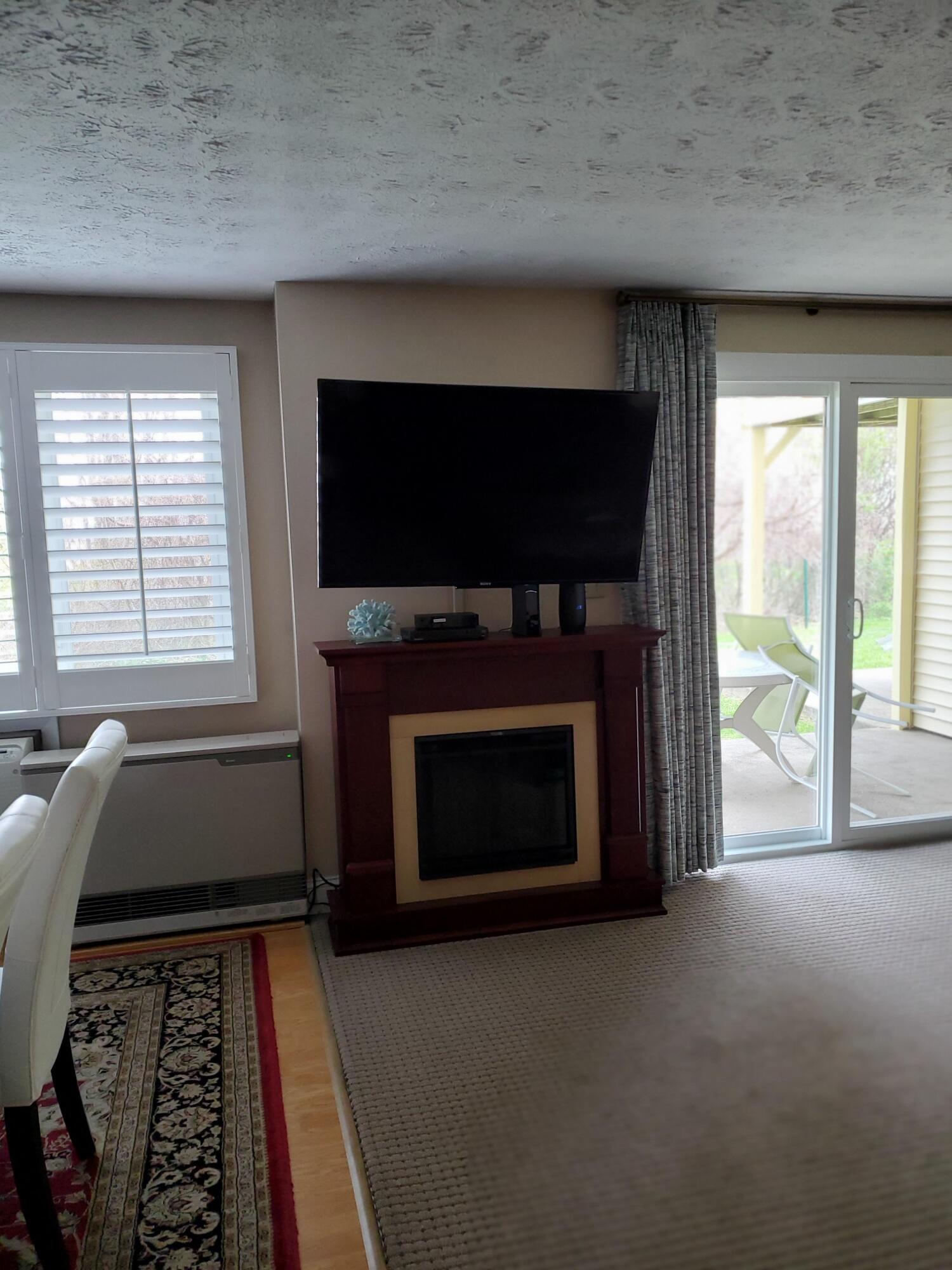 1373 Post Road, Unit 1B Wells, ME 04090 - Photo 11 of 19 Fireplace