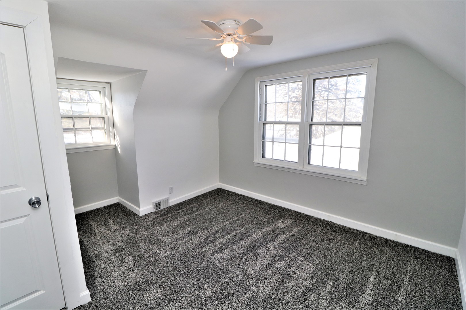 913 North Main Street Rochelle, IL 61068 - Photo 26 of 33 a view of an empty room with a window
