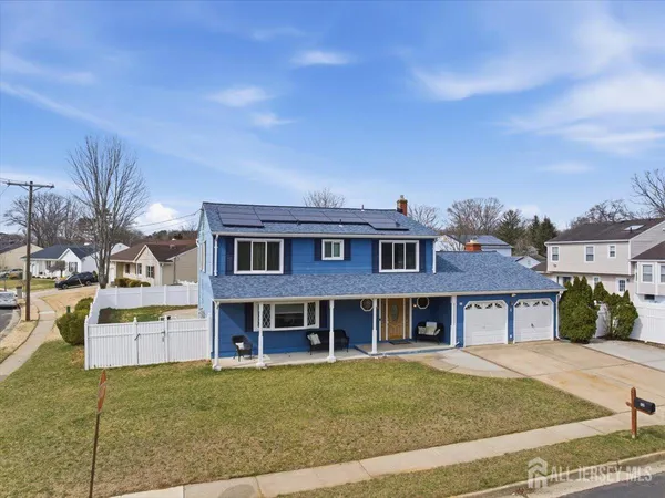 $749,000 | 12 Holmes Avenue, Monroe Township, NJ 08831