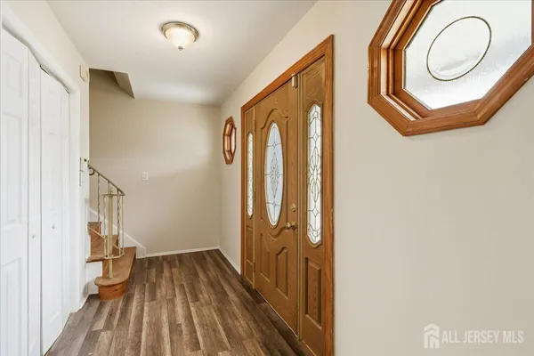 $749,000 | 12 Holmes Avenue, Monroe Township, NJ 08831