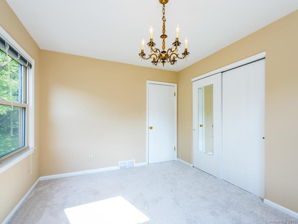 1093 Jenkins Valley Road Alexander, NC 28701 - Photo 18 of 36 Gallery Image 18