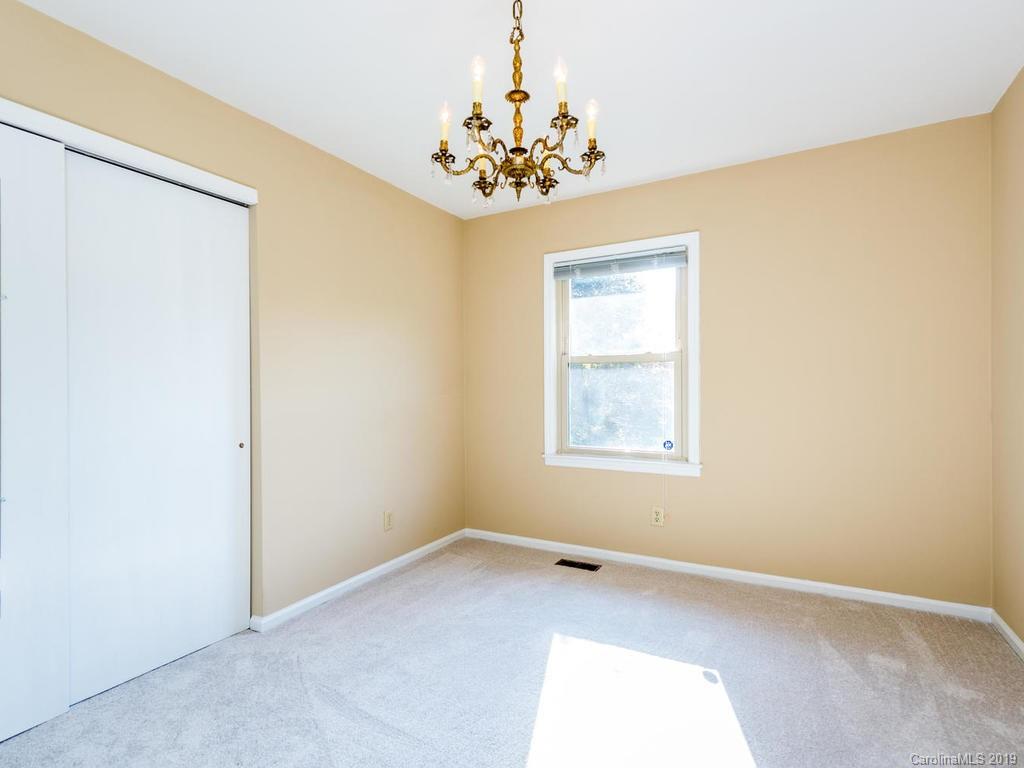 1093 Jenkins Valley Road Alexander, NC 28701 - Photo 19 of 36 Gallery Image 19