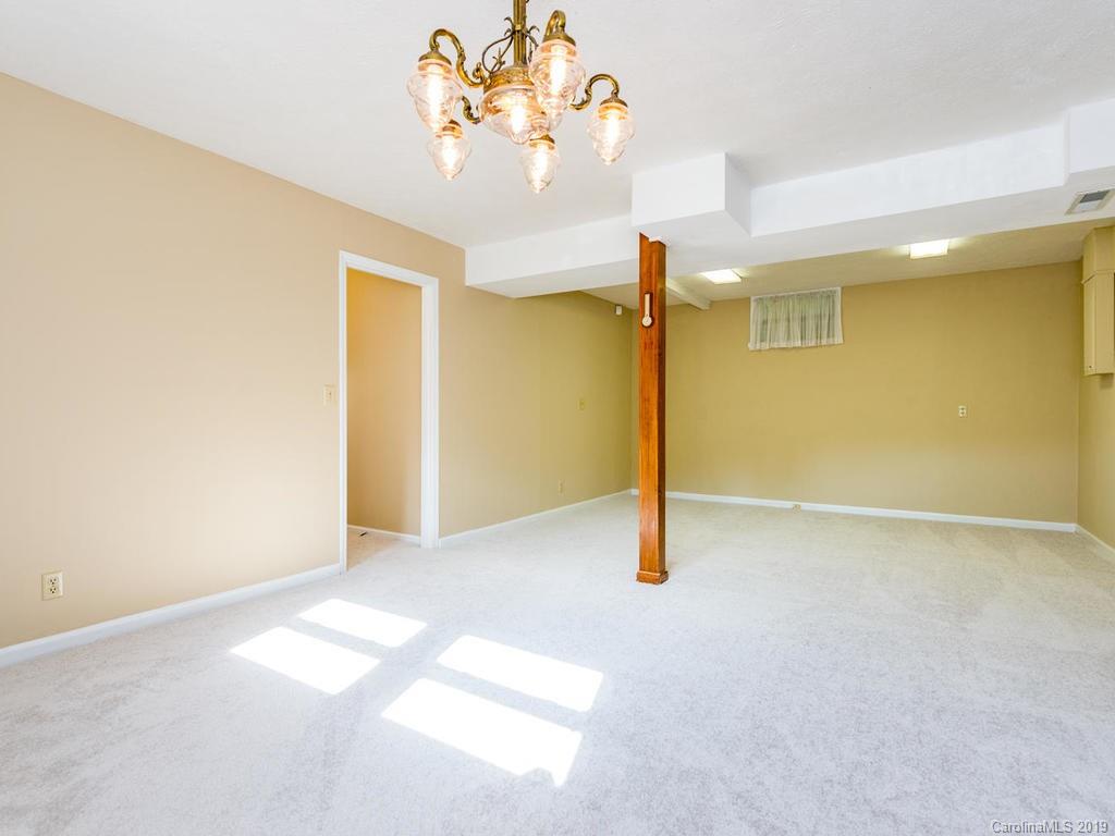 1093 Jenkins Valley Road Alexander, NC 28701 - Photo 26 of 36 Gallery Image 26