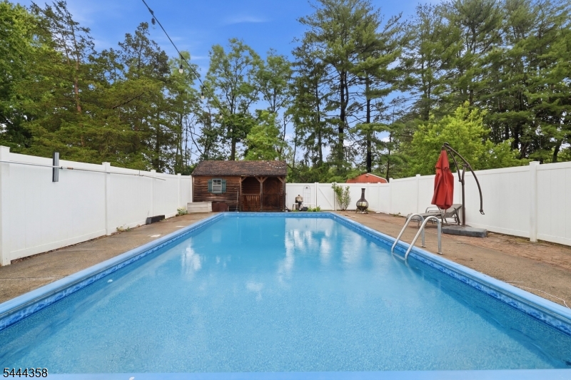 264 Vanderveer Road Bridgewater, NJ 08807 - Photo 20 of 25