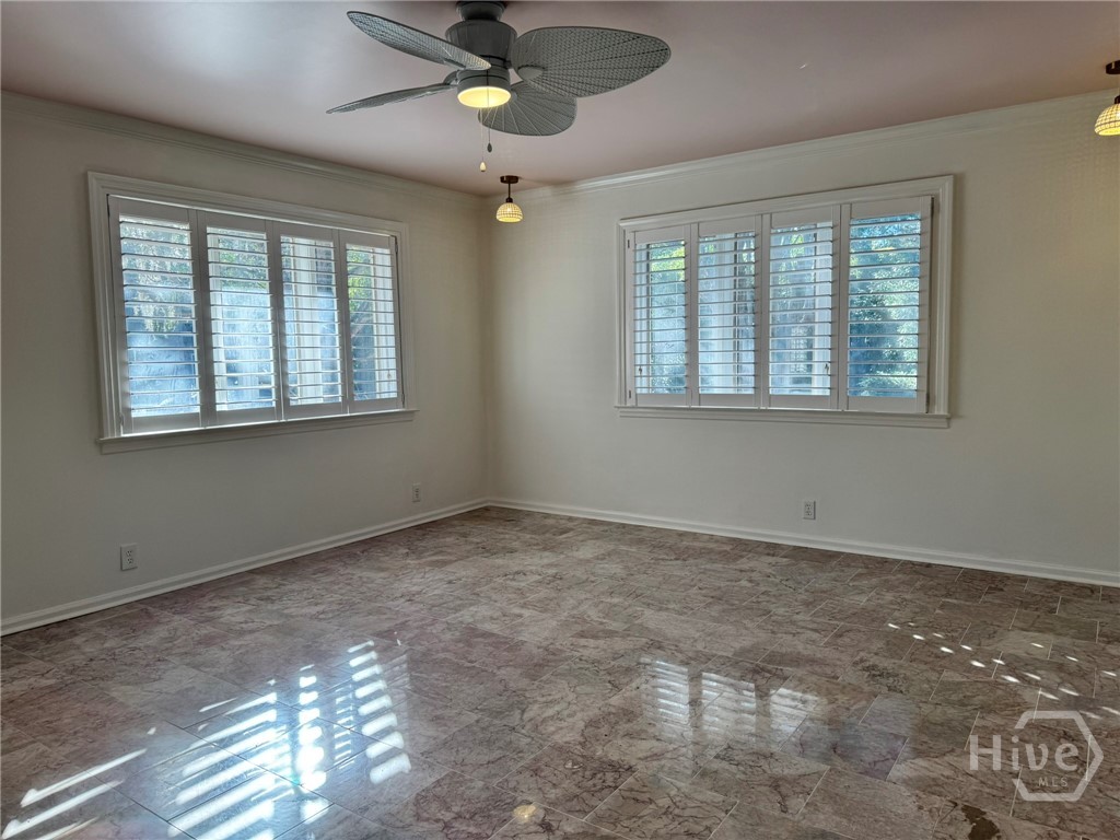 5 Reynolds Circle Savannah, GA 31405 - Photo 16 of 33 Primary Bedroom