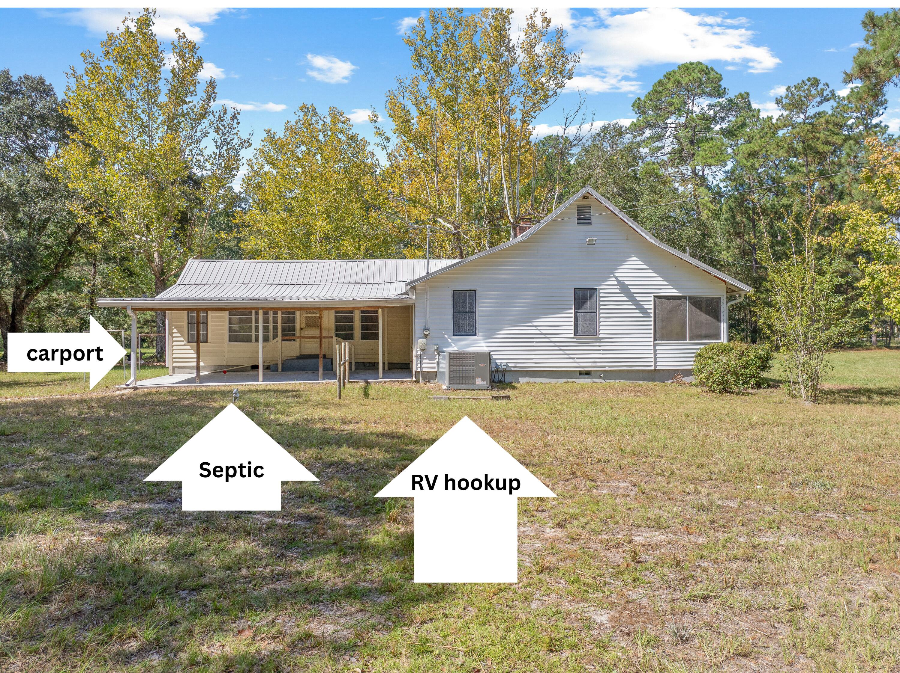 3609 Sniders Highway Walterboro, SC 29488 - Photo 26 of 35 RV hookups