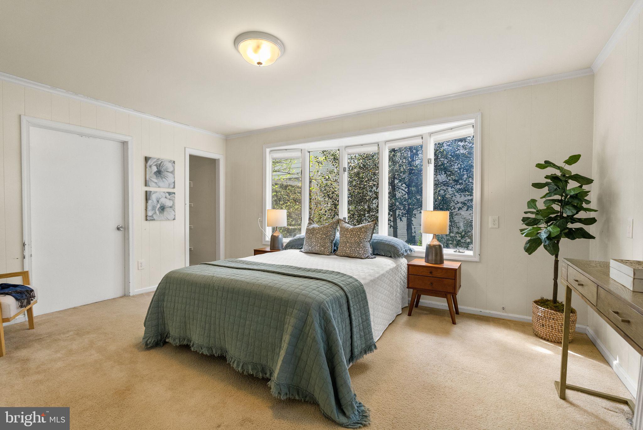 8009 Maple Ridge Road Bethesda, MD 20814 - Photo 8 of 16 First Floor Primary Bedroom