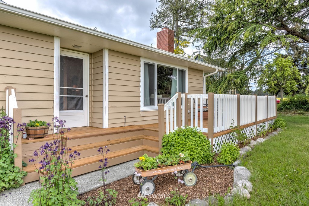 36 South Ebey Road Coupeville, WA 98239 - Photo 2 of 24 Gallery Image 2