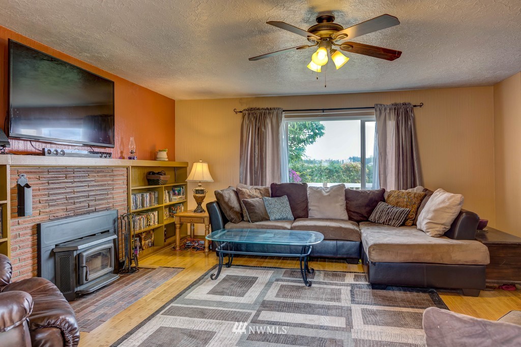 36 South Ebey Road Coupeville, WA 98239 - Photo 6 of 24 Gallery Image 6