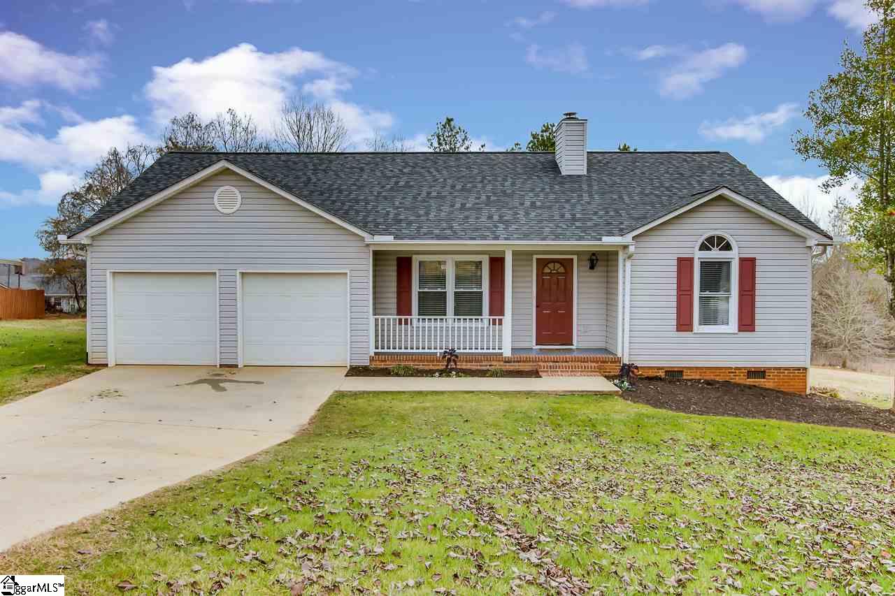 124 Rochester Road Easley, SC 29640 - Photo 1 of 29 Gallery Image 1