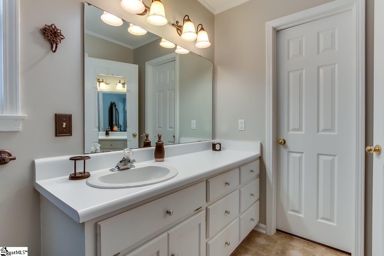 124 Rochester Road Easley, SC 29640 - Photo 23 of 29 Gallery Image 23