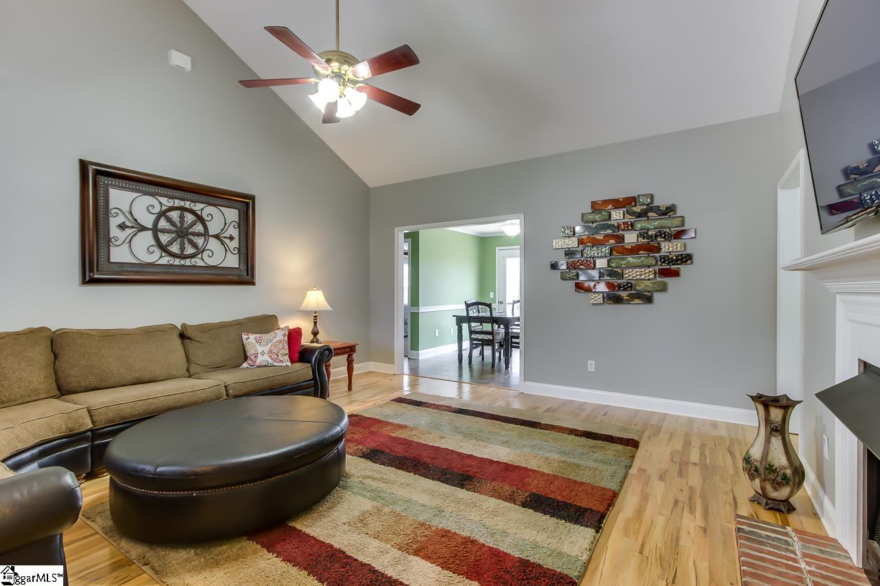 124 Rochester Road Easley, SC 29640 - Photo 4 of 29 Gallery Image 4