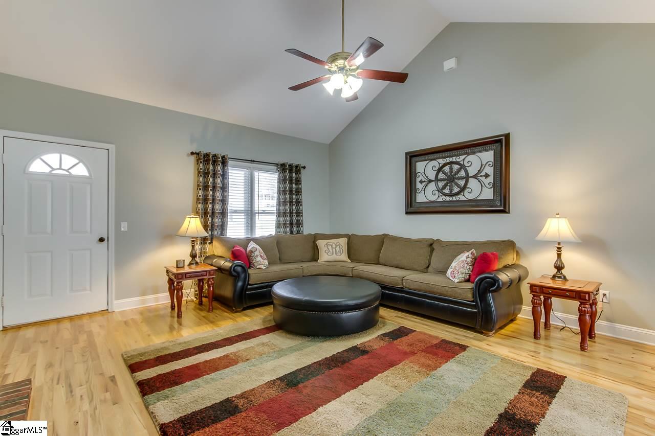 124 Rochester Road Easley, SC 29640 - Photo 6 of 29 Gallery Image 6