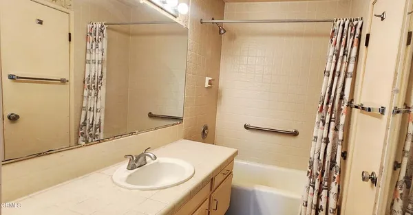 $555,000 | 1116 Okapi Lane, Ventura, CA 93003