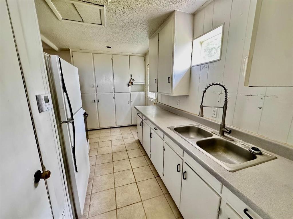 1115 Alexander Road Stephenville, TX 76401 - Photo 6 of 14