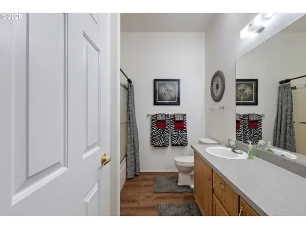 $585,000 | 5041 North Myrtle Road, Myrtle Creek, OR 97457