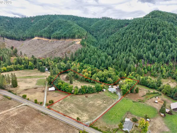 $585,000 | 5041 North Myrtle Road, Myrtle Creek, OR 97457