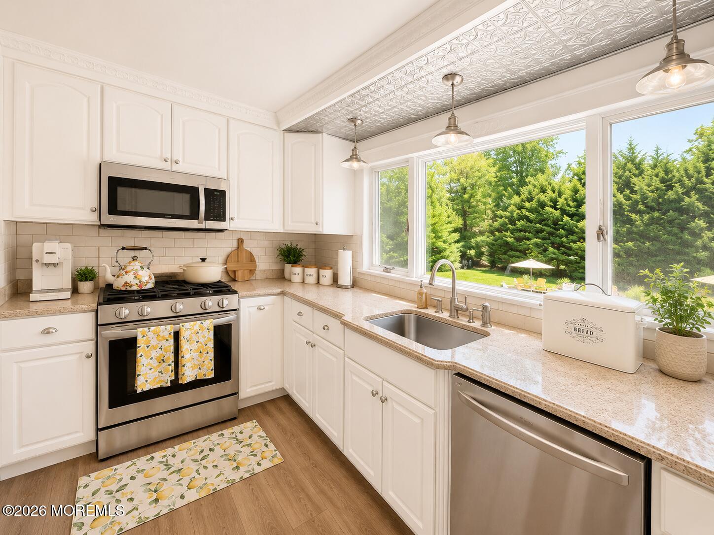 155 Marvin Road Middletown, NJ 07748 - Photo 12 of 44 D2522FCA-A417-4515-99CF-6BB4861D025D