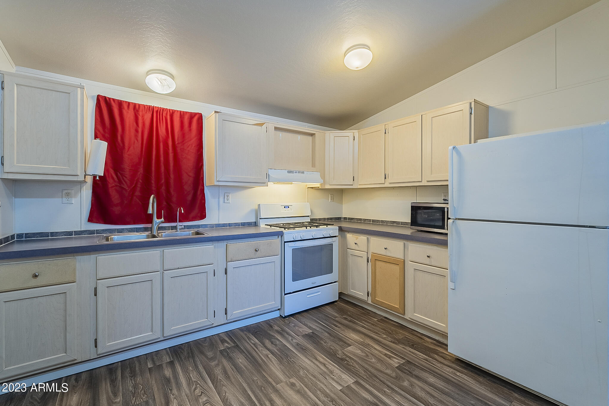11359 Coloma Road Arizona City, AZ 85123 - Photo 4 of 12 Coloma-9