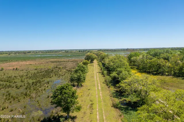 $1,963,500 | 0 Hwy 82 West Abbeville La, Abbeville, LA 70510