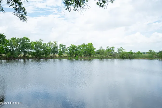 $1,963,500 | 0 Hwy 82 West Abbeville La, Abbeville, LA 70510