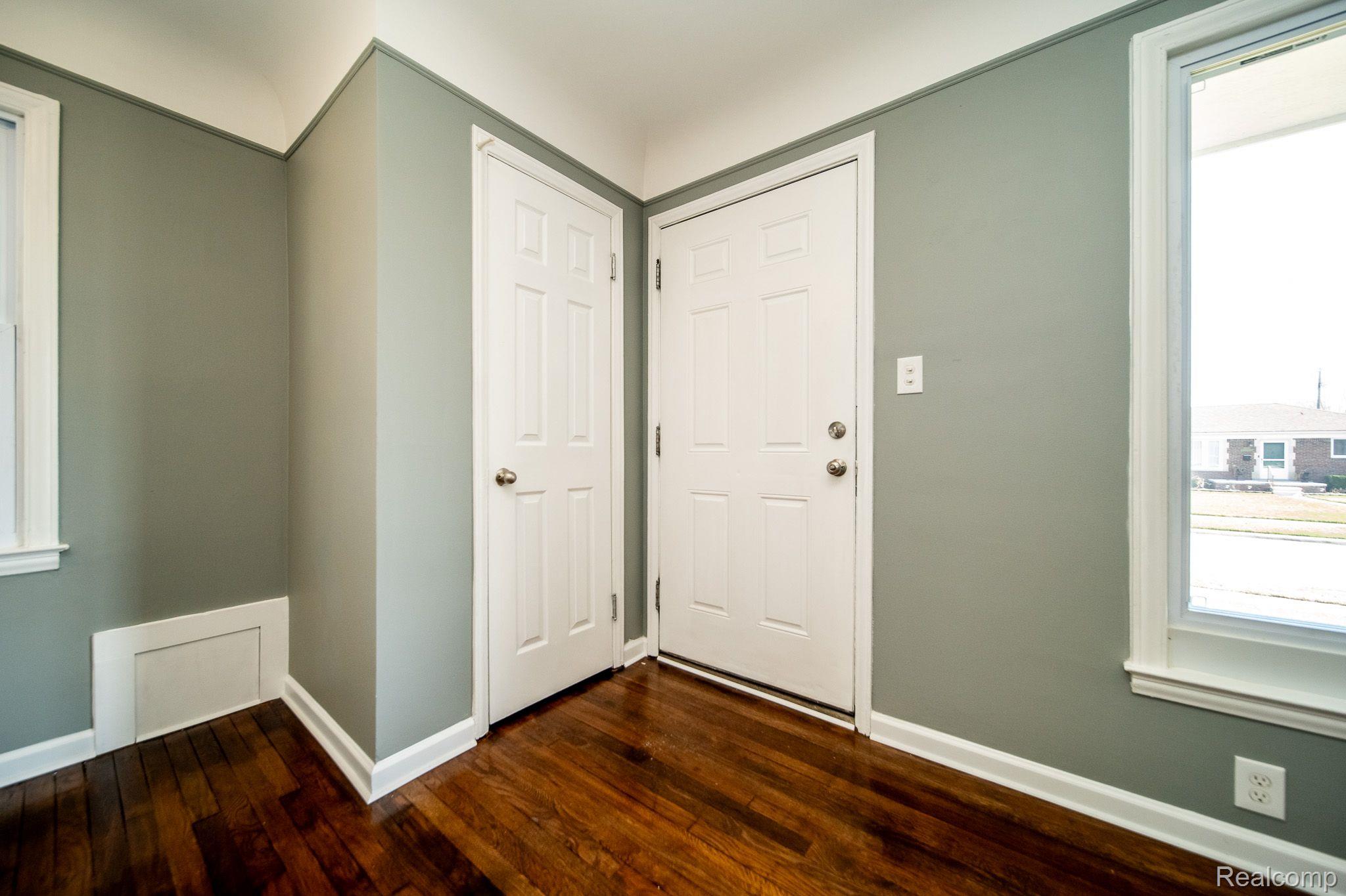 23781 Roxana Avenue Eastpointe, MI 48021 - Photo 8 of 61 Gallery Image 8