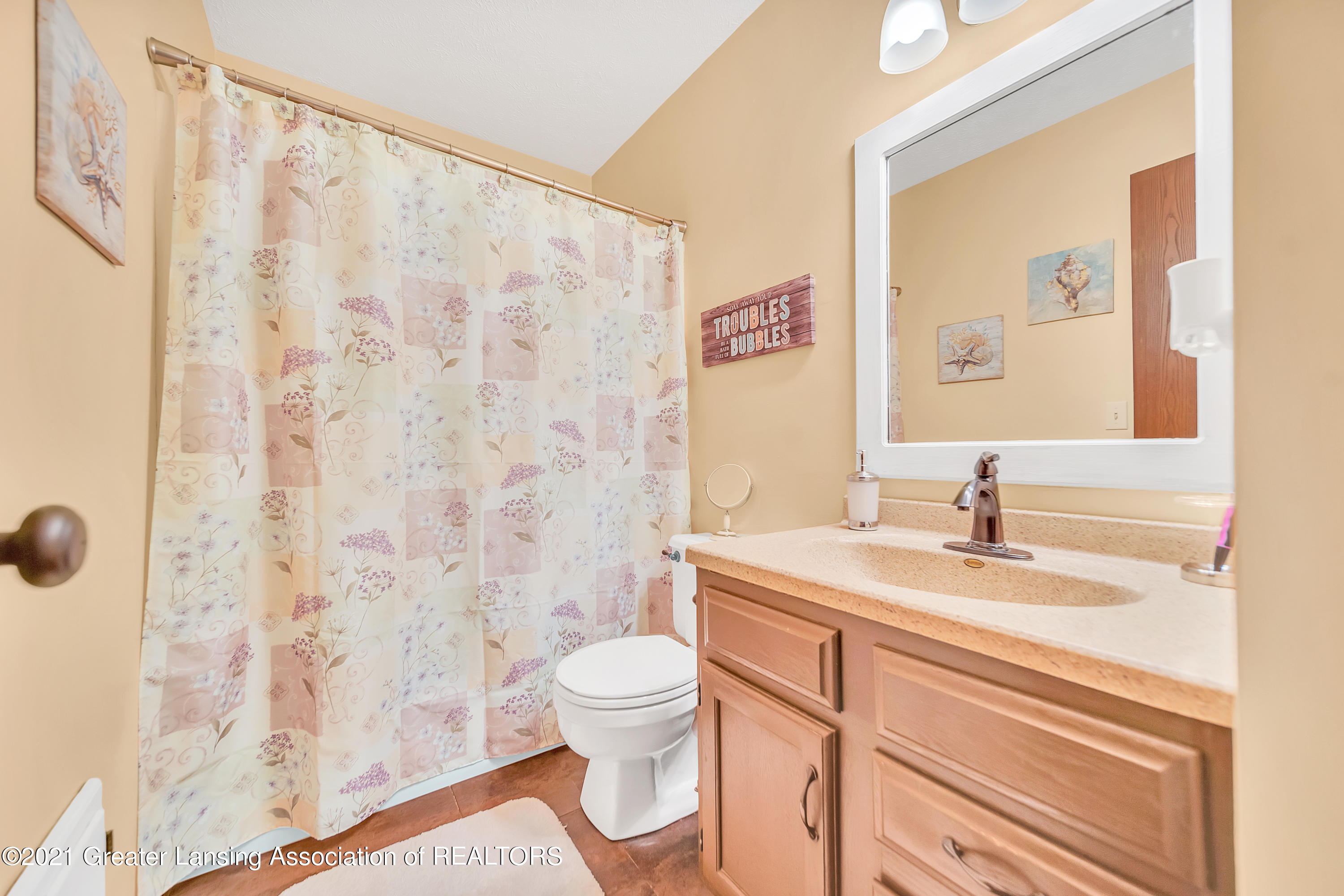 59 South Waverly Road Eaton Rapids, MI 48827 - Photo 16 of 27 59 S Waverly