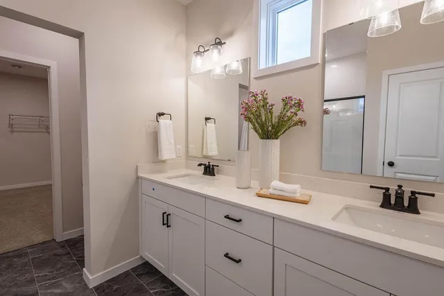 $564,735 | 11582 202nd Street West, Lakeville, MN 55044