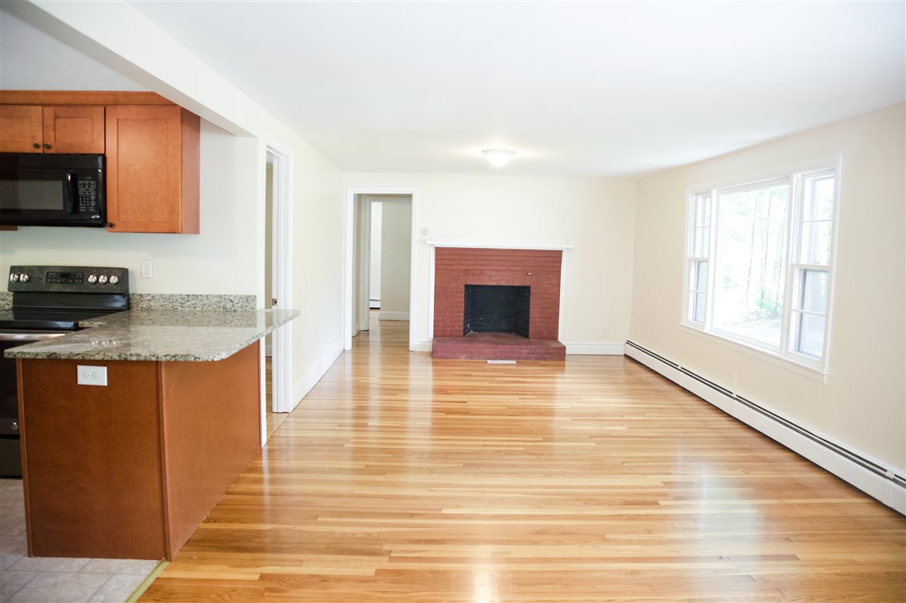 10 Gregg Road Nashua, NH 03062 - Photo 12 of 15 Gallery Image 12