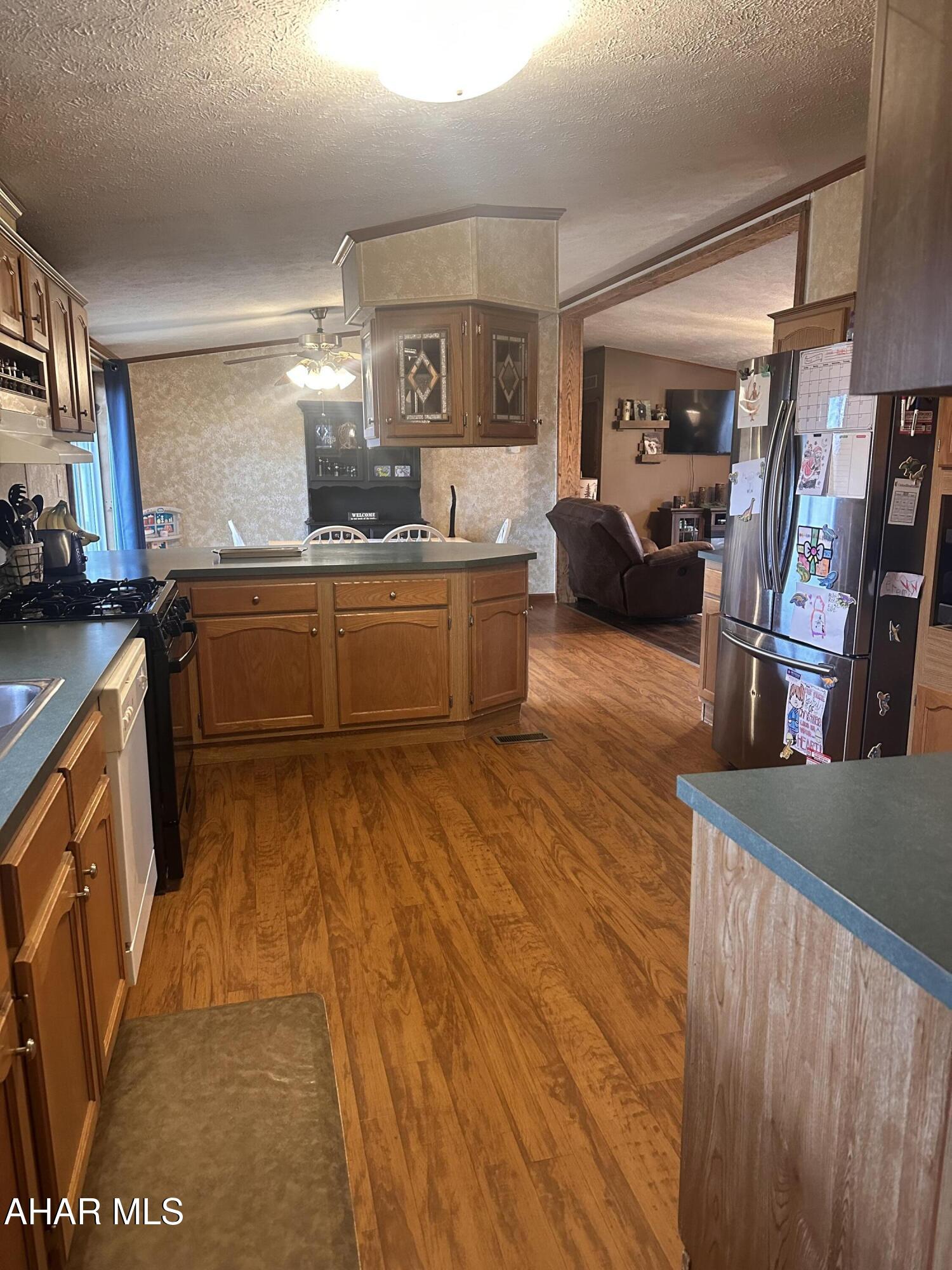 458 Gates Road Fallentimber, PA 16639 - Photo 5 of 13