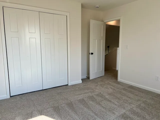 $309,900 | 14 Eric Court, Bloomington, IL 61705