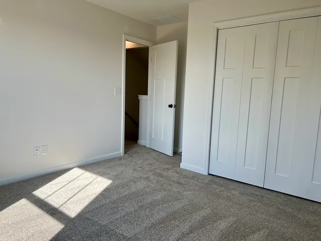 $309,900 | 14 Eric Court, Bloomington, IL 61705