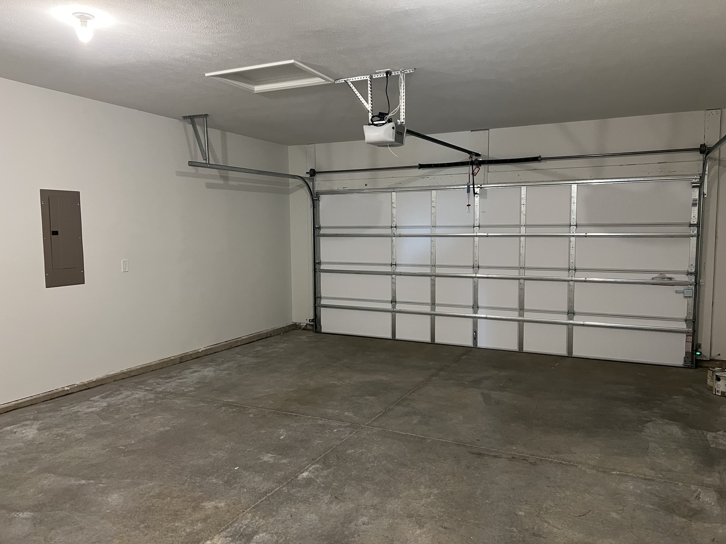 14 Eric Court Bloomington, IL 61705 - Photo 18 of 22 a view of a garage