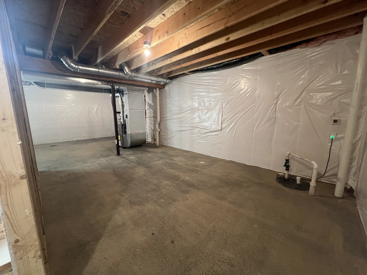 14 Eric Court Bloomington, IL 61705 - Photo 21 of 22 a view of an empty room