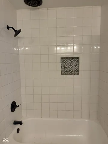 $2,700 | 223 Carlin Drive, Carmel, IN 46032