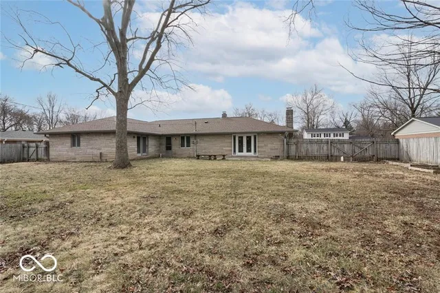 $2,700 | 223 Carlin Drive, Carmel, IN 46032