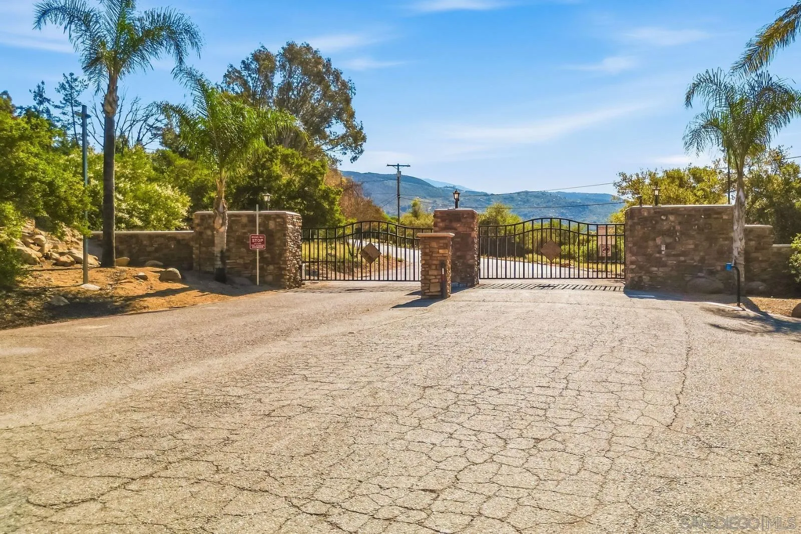 0 Sunset Peak, Unit 7 Pala, CA 92059 - Photo 6 of 22 a view of a terrace with a garden