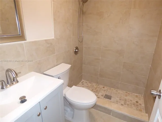 $1,350 | 19121 Northeast Miami Court, Unit 2, Miami, FL 33179