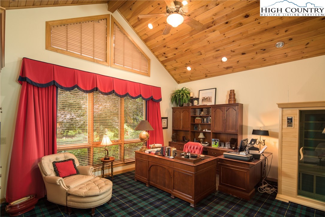 223 Ridge Drive Linville, NC 28646 - Photo 14 of 36 Gallery Image 14