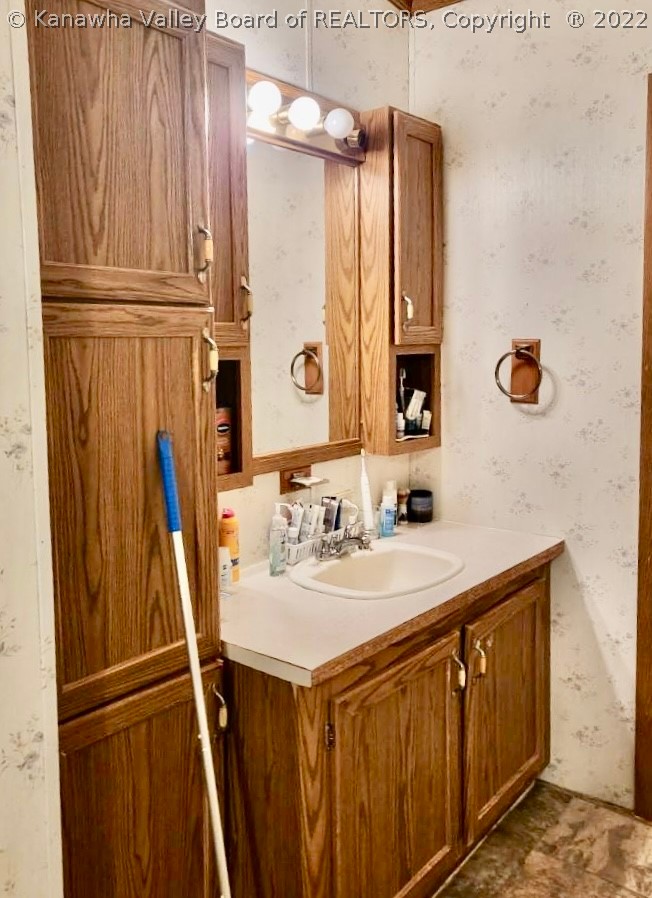 3325 Cain Ridge Road Leon, WV 25123 - Photo 17 of 20 Gallery Image 17