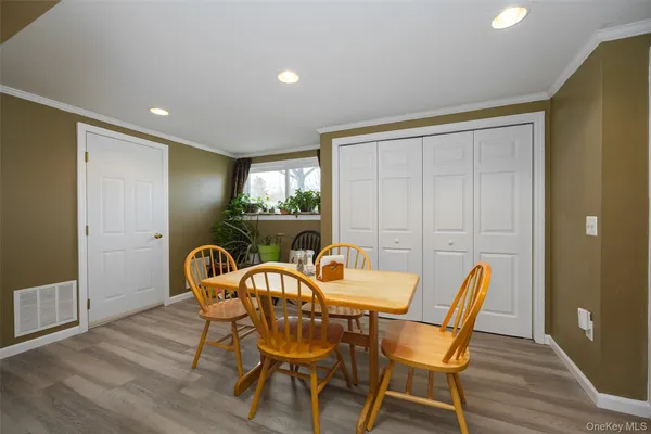 $555,000 | 137 Simone Drive, Poughkeepsie, NY 12603