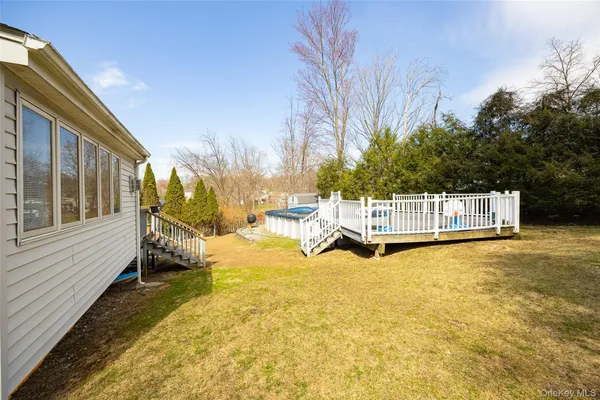 $555,000 | 137 Simone Drive, Poughkeepsie, NY 12603