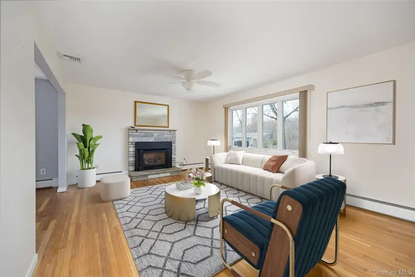 $555,000 | 137 Simone Drive, Poughkeepsie, NY 12603