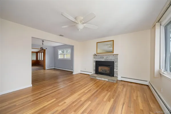 $555,000 | 137 Simone Drive, Poughkeepsie, NY 12603