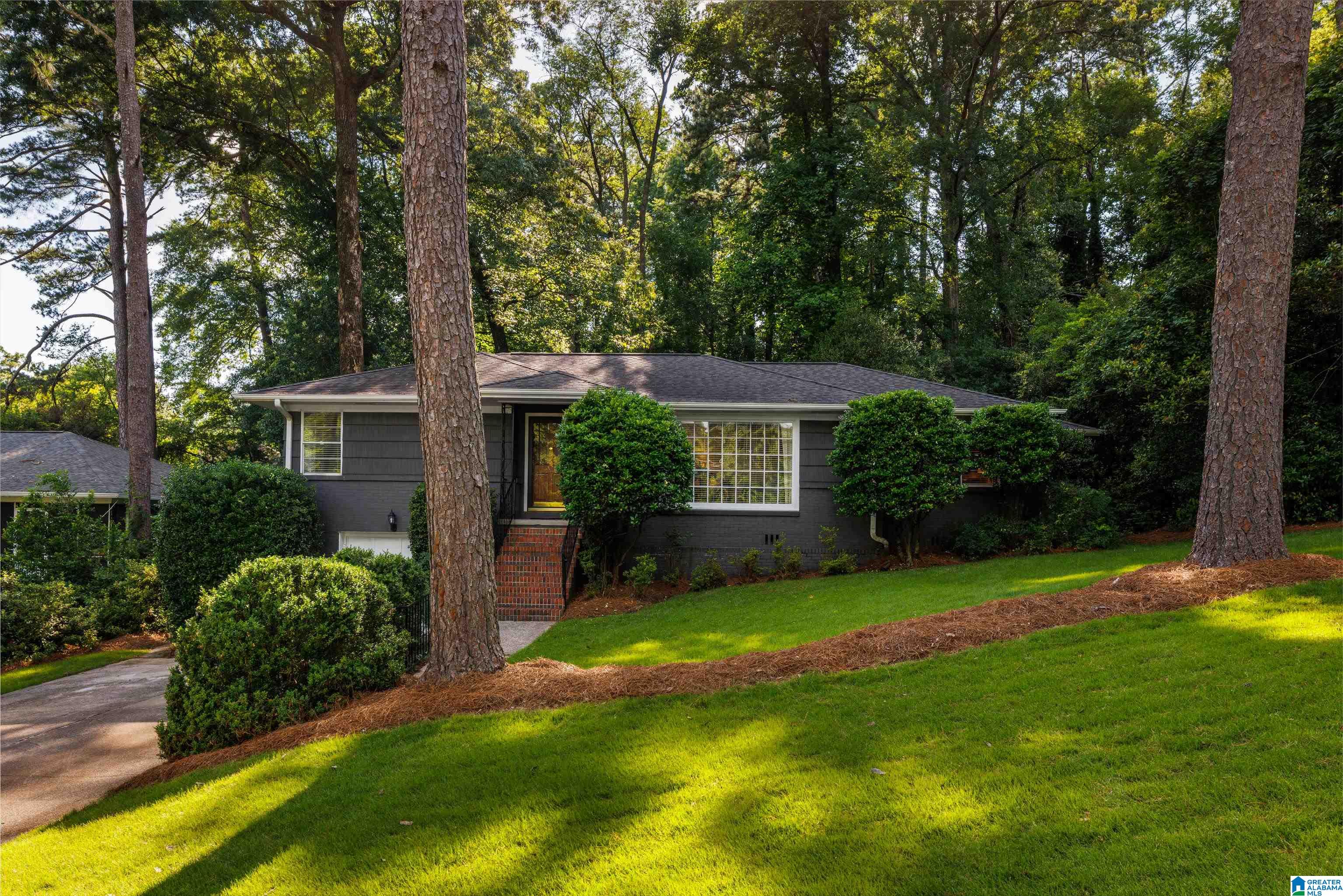 3422 Avalon Road Birmingham, AL 35209 - Photo 2 of 47