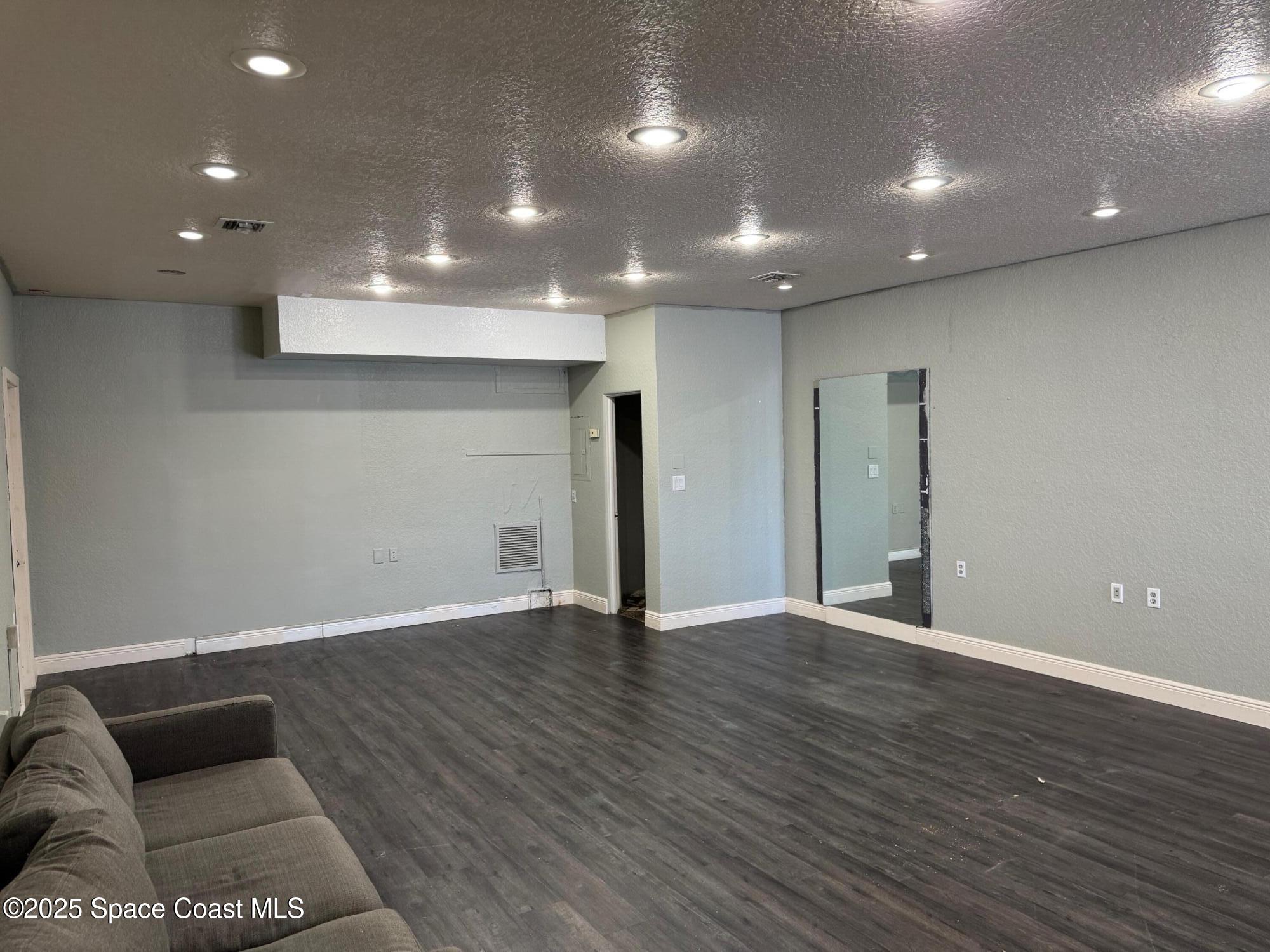 808 Forrest Avenue, Unit C Cocoa, FL 32922 - Photo 6 of 10 IMG_7266