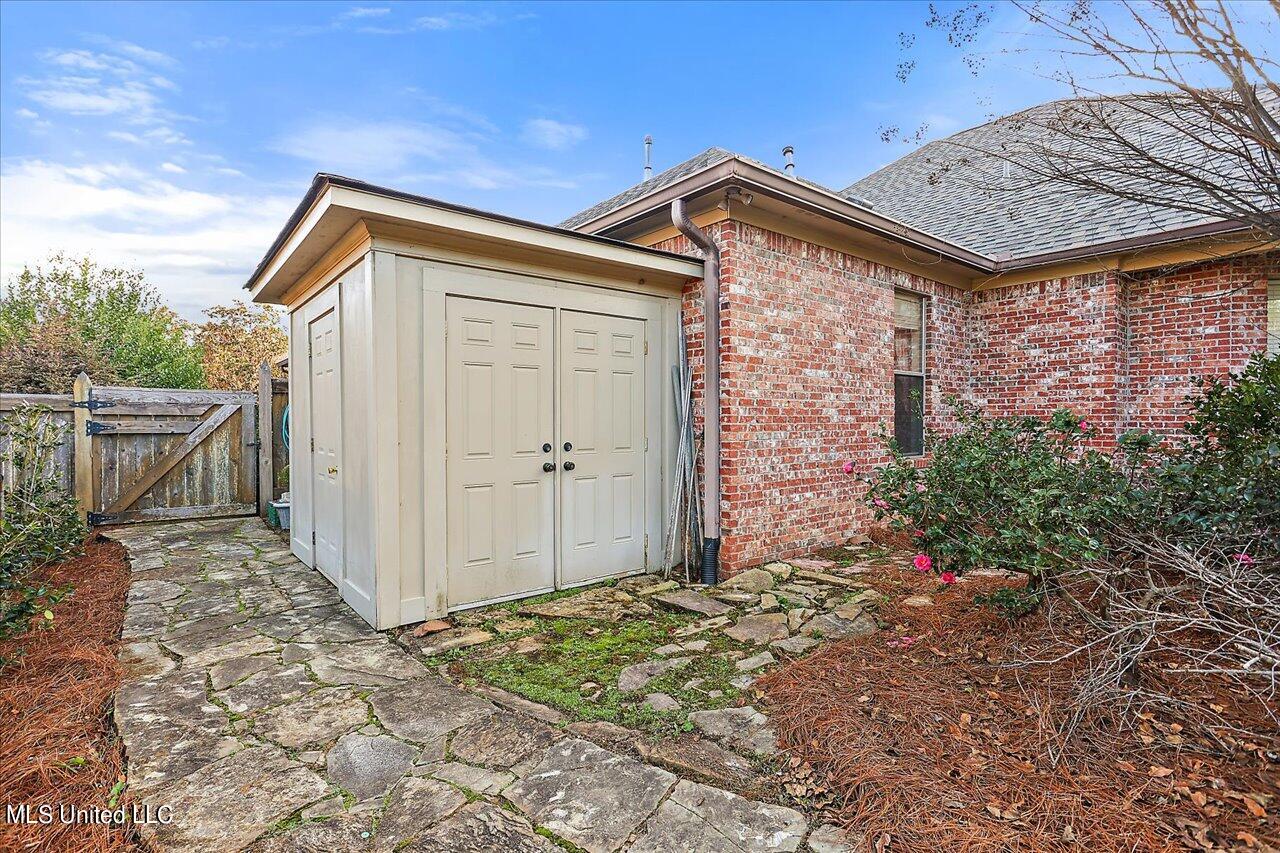 276 Lighthouse Lane Brandon, MS 39047 - Photo 41 of 54 49-276 Lighthouse Ln